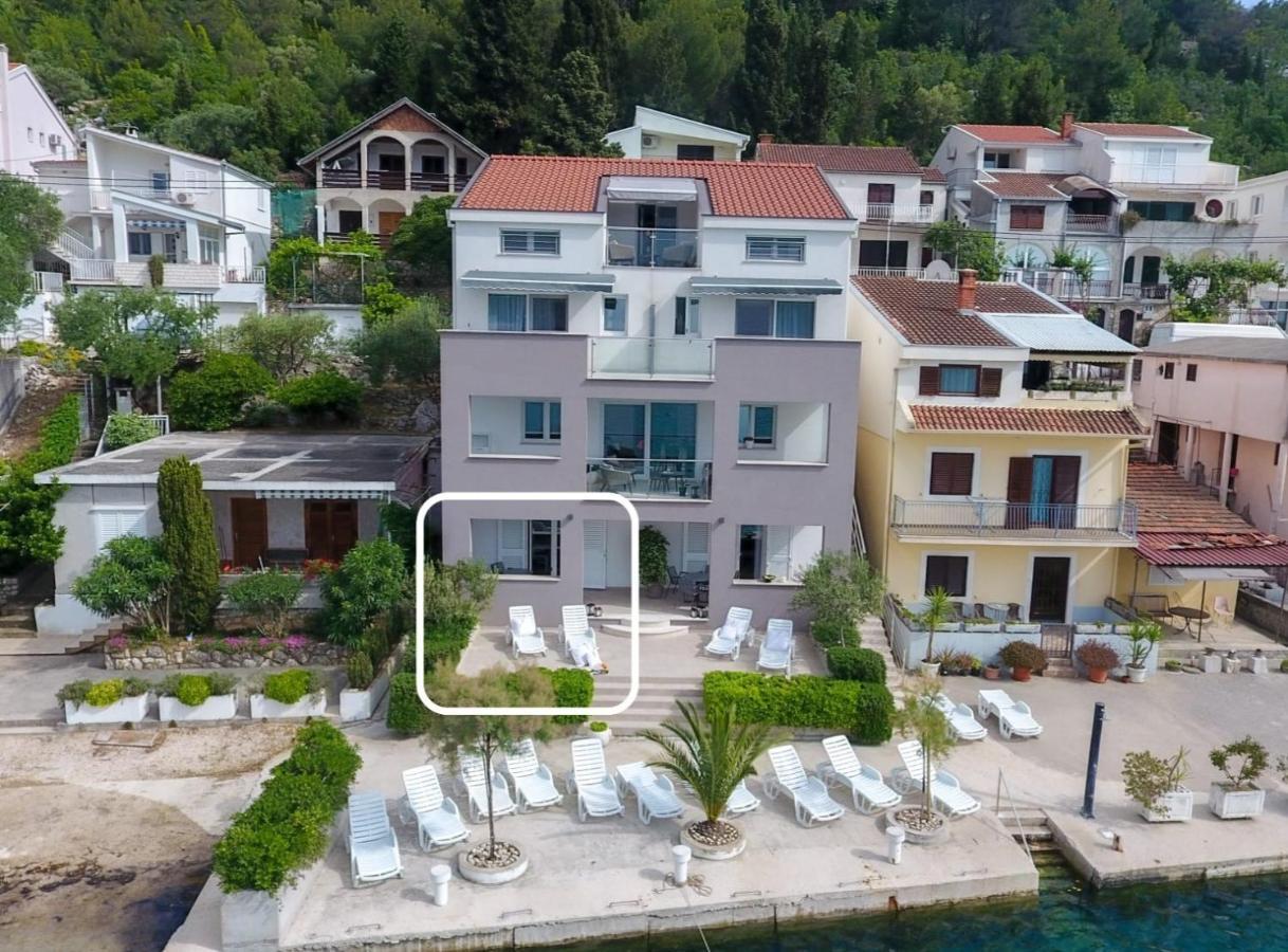 Apartment Antun - Adriatic Coast Retreat Blace Room photo