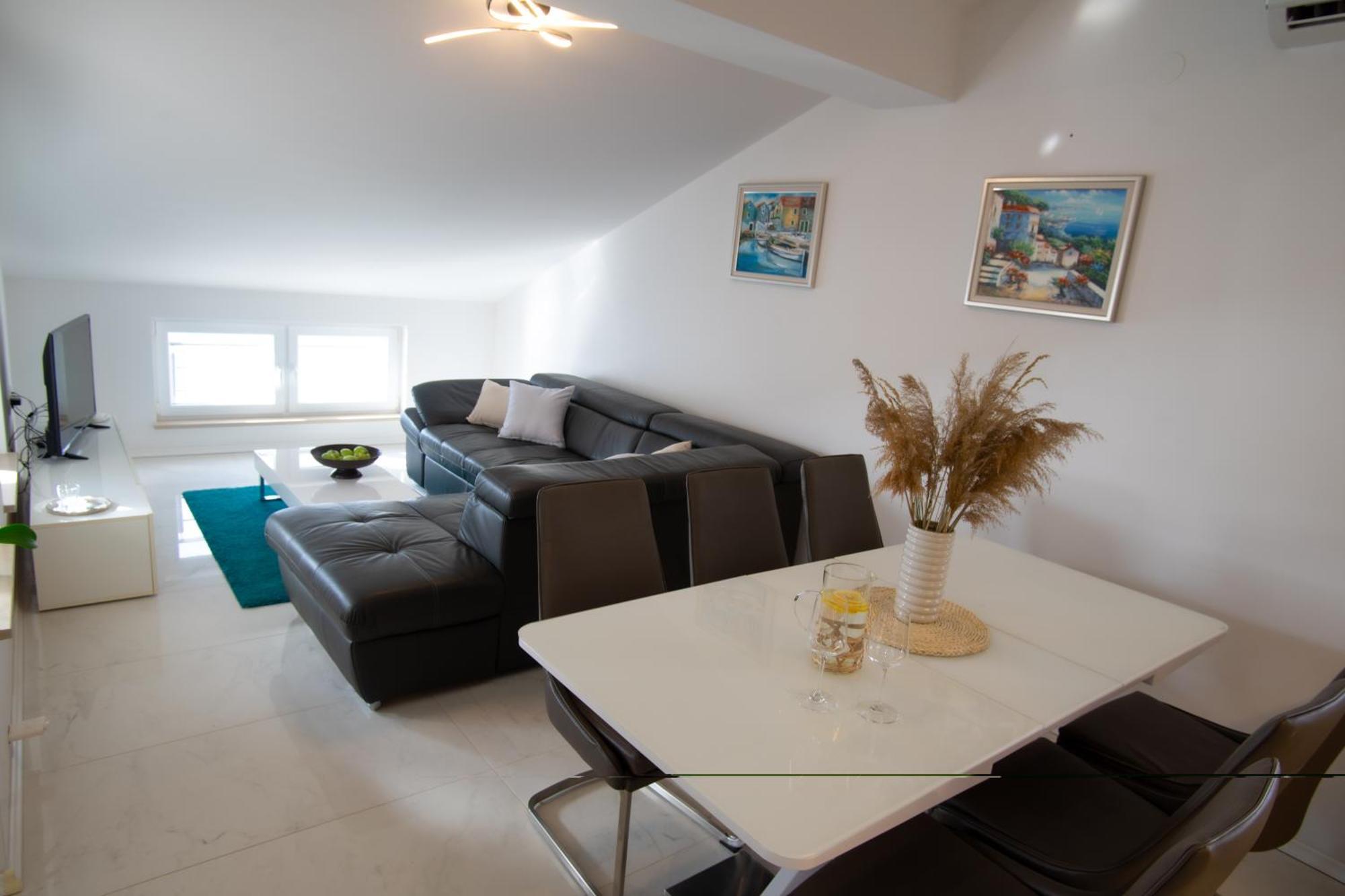 Apartment Antun - Adriatic Coast Retreat Blace Room photo