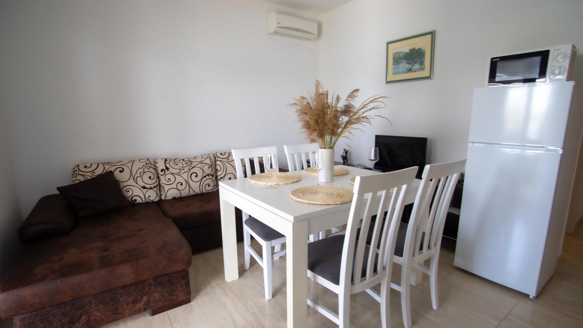 Apartment Antun - Adriatic Coast Retreat Blace Room photo